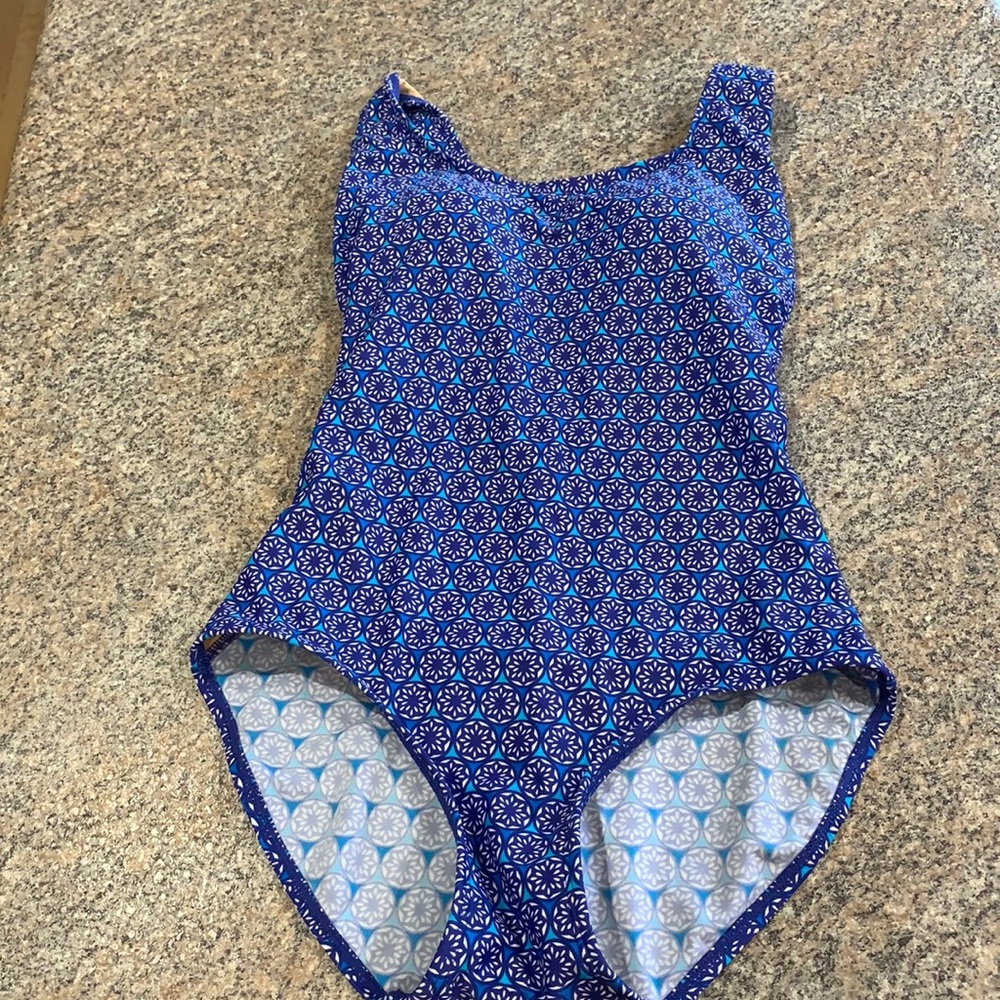LL Bean swimsuit size 6